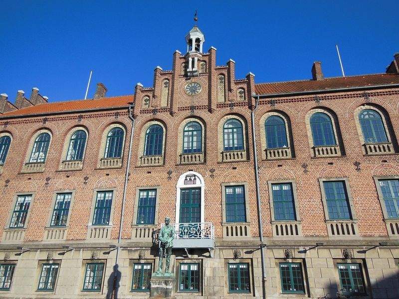 Nordisk Administrasjonsrådgivning AS 11